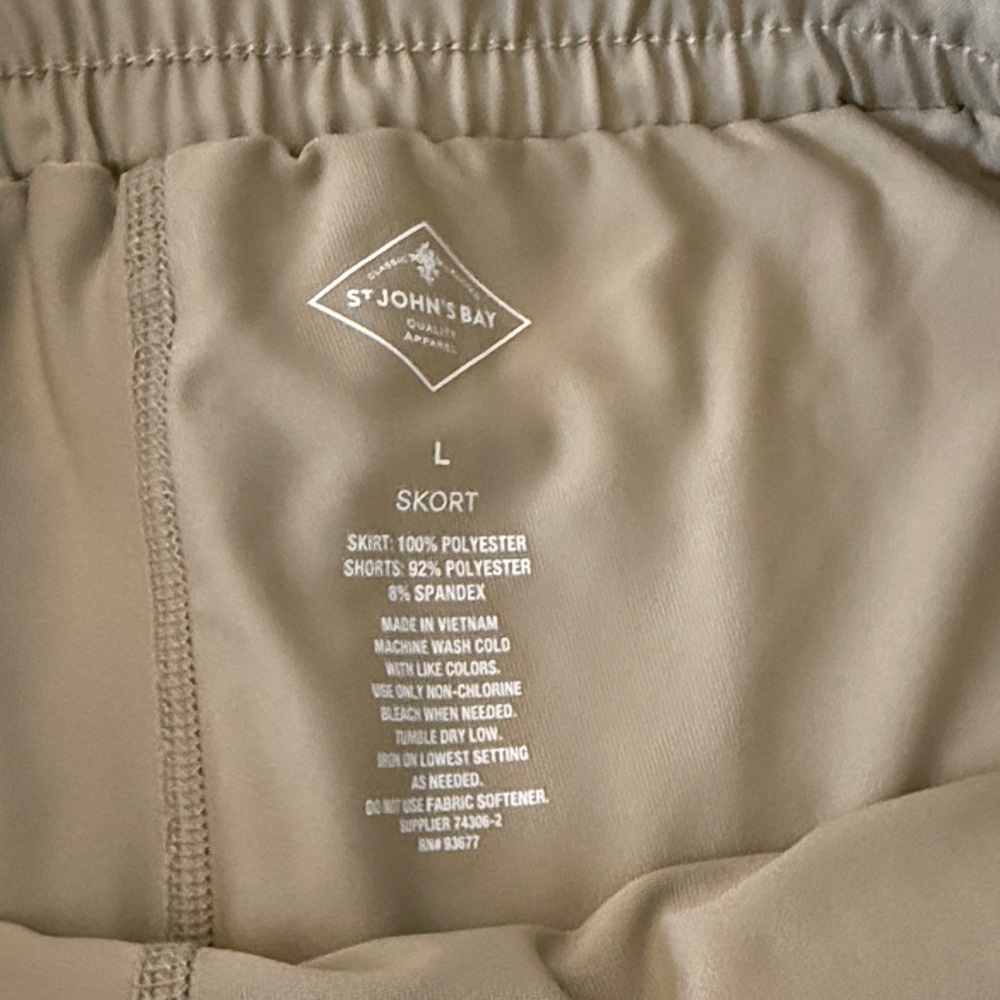Tan Skort - Picture 3 of 4
